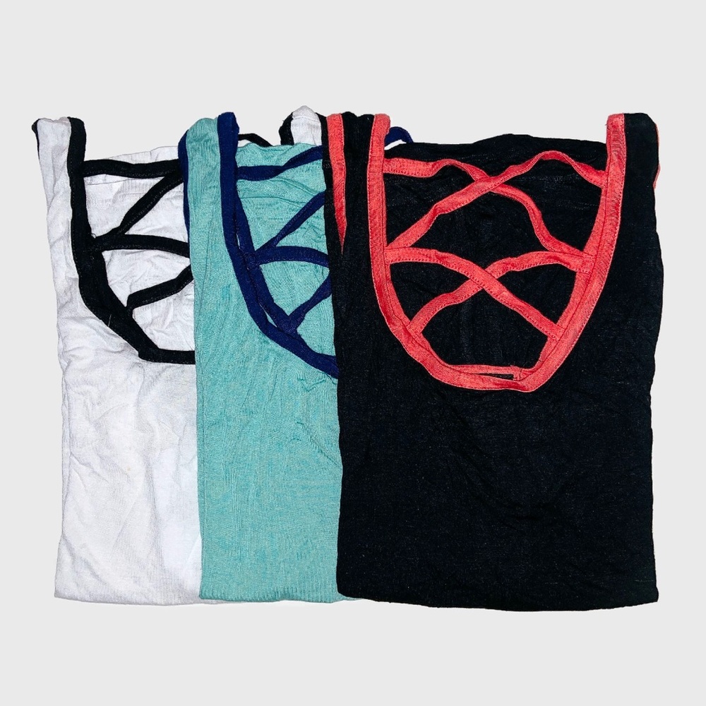 🌸3/$18 - Various Colored Tank Tops Bundle